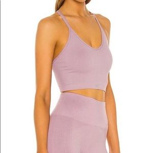 Set Active x Revolve ribbed V sports bra